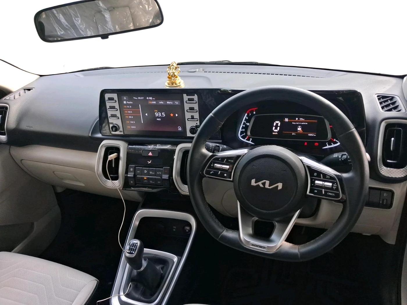 2022 KIA SONET HTX PLUS 1.0 IMT, Petrol, Manual, 10,052 km, interior