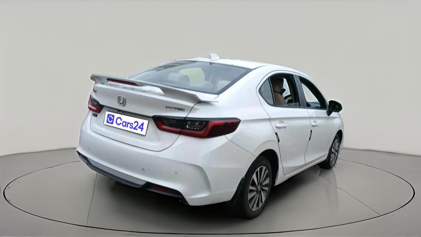 2024 Honda City 1.5L I-VTEC V, Petrol, Manual, 1,22,589 km, exterior