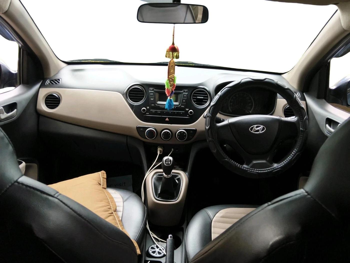 2014 Hyundai Grand i10 SPORTZ 1.2 KAPPA VTVT, Petrol, Manual, 48,462 km, interior