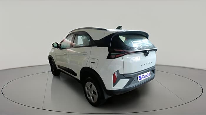 2025 Tata NEXON  Pure Plus 1.2 Petrol AMT, Petrol, Automatic, 8,137 km, exterior