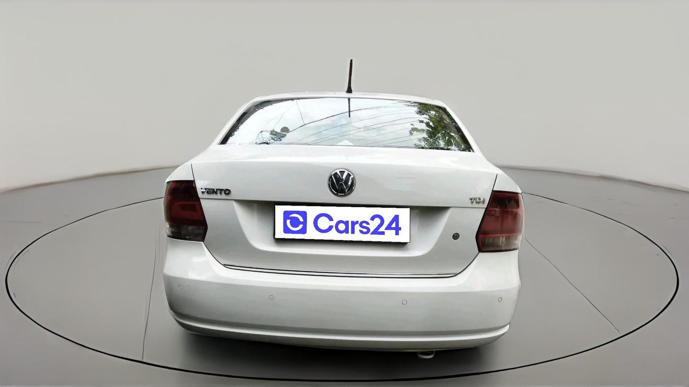 2014 Volkswagen Vento HIGHLINE DIESEL 1.6, Diesel, Manual, 1,08,517 km, exterior