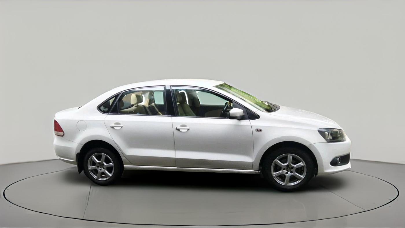 2014 Volkswagen Vento HIGHLINE DIESEL 1.6, Diesel, Manual, 1,08,517 km, exterior
