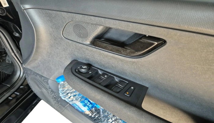 2023 Tata ALTROZ XZA PLUS DARK EDTION, Petrol, Automatic, 25,843 km, interior