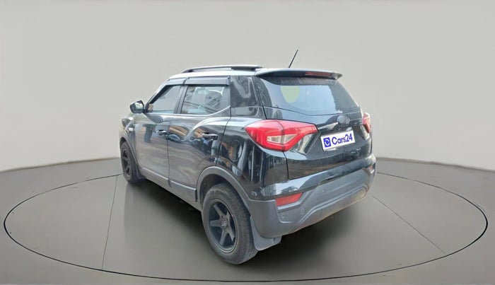 2020 Mahindra XUV300 W6 1.5 DIESEL, Diesel, Manual, 1,07,061 km, exterior