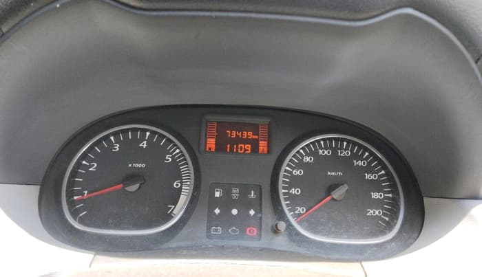 2014 Renault Duster 110 PS RXL DIESEL, Diesel, Manual, 73,439 km, interior