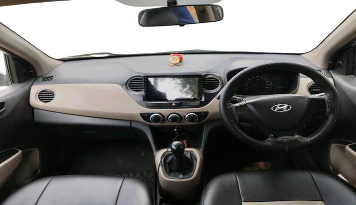 2014 Hyundai Xcent BASE 1.1, Diesel, Manual, 1,35,167 km, interior