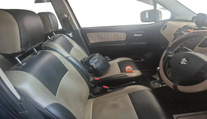 2017 Maruti Wagon R 1.0 VXI AMT, Petrol, Automatic, 26,446 km, interior