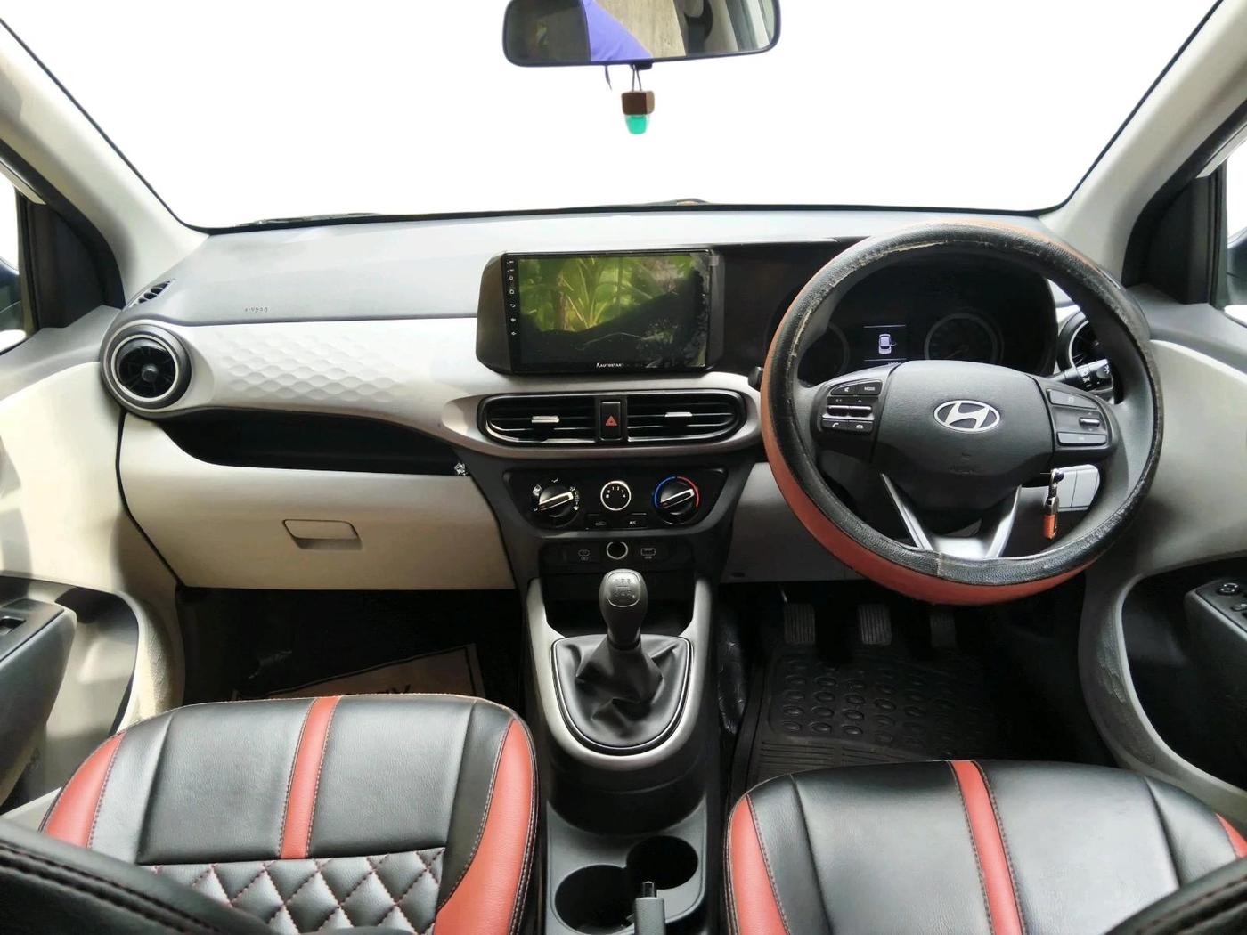 2023 Hyundai GRAND I10 NIOS MAGNA 1.2 KAPPA VTVT, Petrol, Manual, 19,006 km, interior