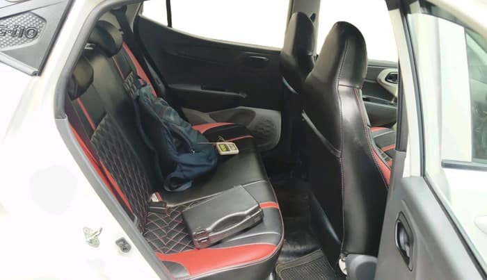 2023 Hyundai GRAND I10 NIOS MAGNA 1.2 KAPPA VTVT, Petrol, Manual, 19,006 km, interior