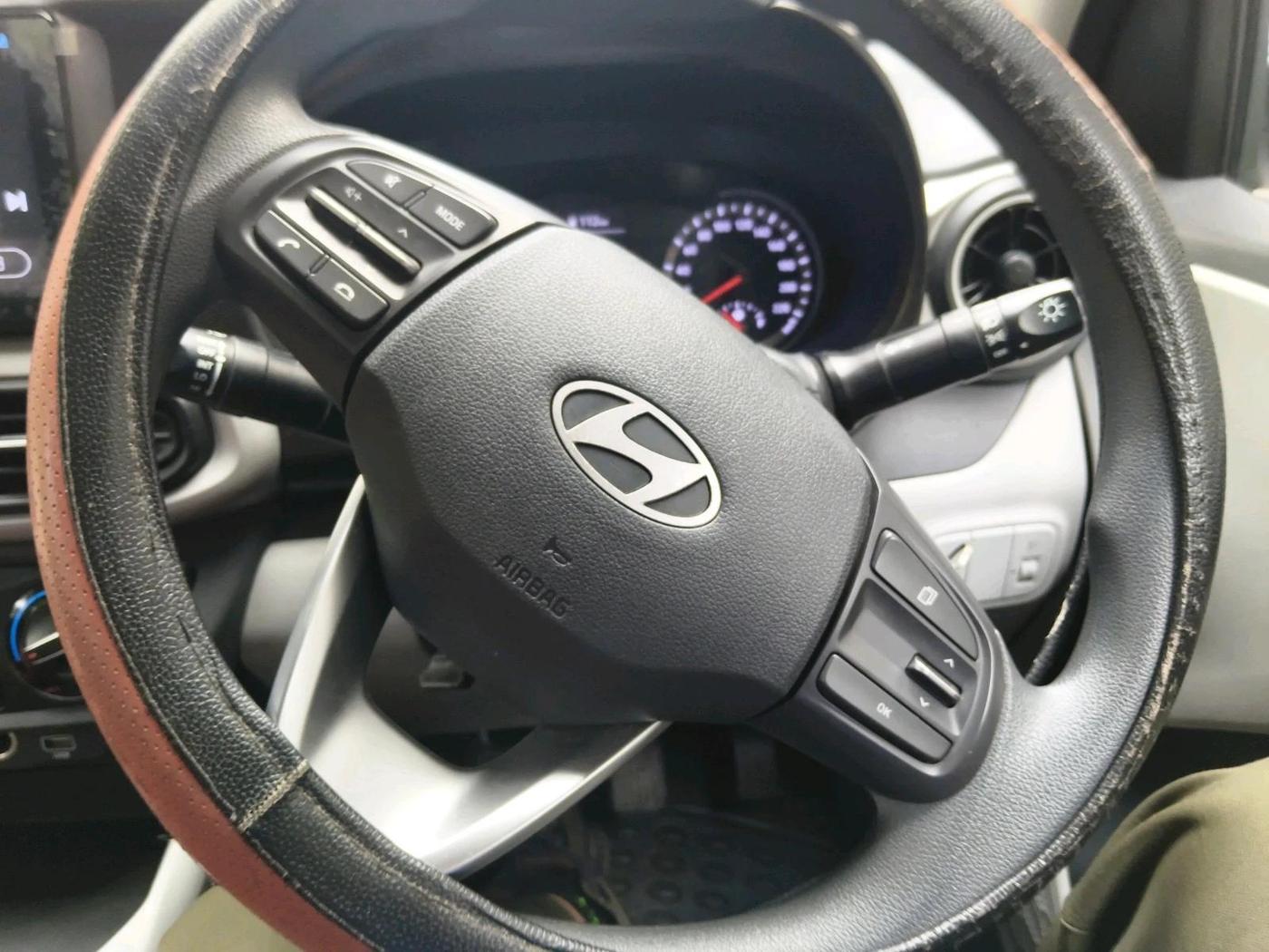 2023 Hyundai GRAND I10 NIOS MAGNA 1.2 KAPPA VTVT, Petrol, Manual, 19,006 km, interior