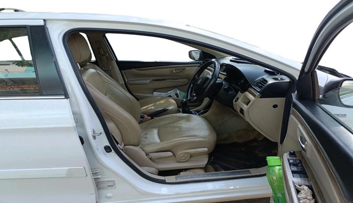 2019 Maruti Ciaz ALPHA DIESEL 1.3, Diesel, Manual, 1,50,963 km, interior