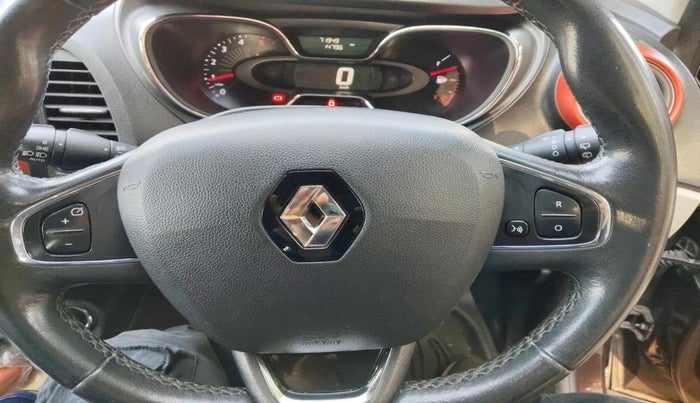 2018 Renault Captur RXT DIESEL DUAL TONE, Diesel, Manual, 71,949 km, interior