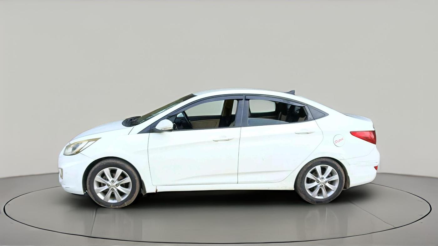 2012 Hyundai Verna FLUIDIC 1.6 VTVT SX, CNG, Manual, 91,811 km, exterior