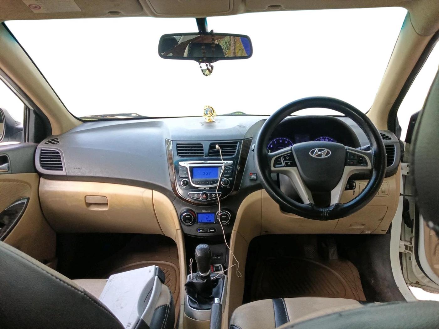 2012 Hyundai Verna FLUIDIC 1.6 VTVT SX, CNG, Manual, 91,811 km, interior