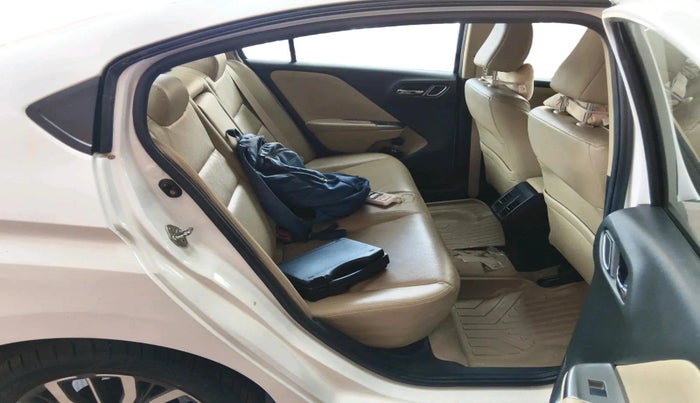 2017 Honda City 1.5L I-VTEC VX CVT, Petrol, Automatic, 49,719 km, interior