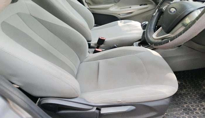 2016 Ford Ecosport TREND 1.5L DIESEL, Diesel, Manual, 1,28,138 km, interior