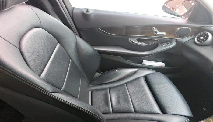 2015 Mercedes Benz C Class C 220 CDI AVANTGARDE, Diesel, Automatic, 1,10,403 km, interior