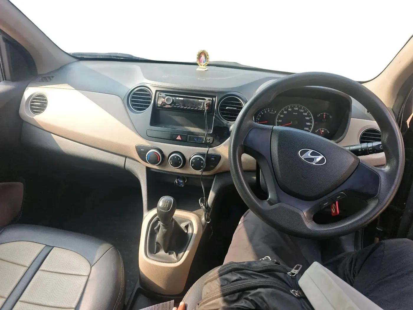 2014 Hyundai Grand i10 MAGNA 1.2 KAPPA VTVT, Petrol, Manual, 76,749 km, interior