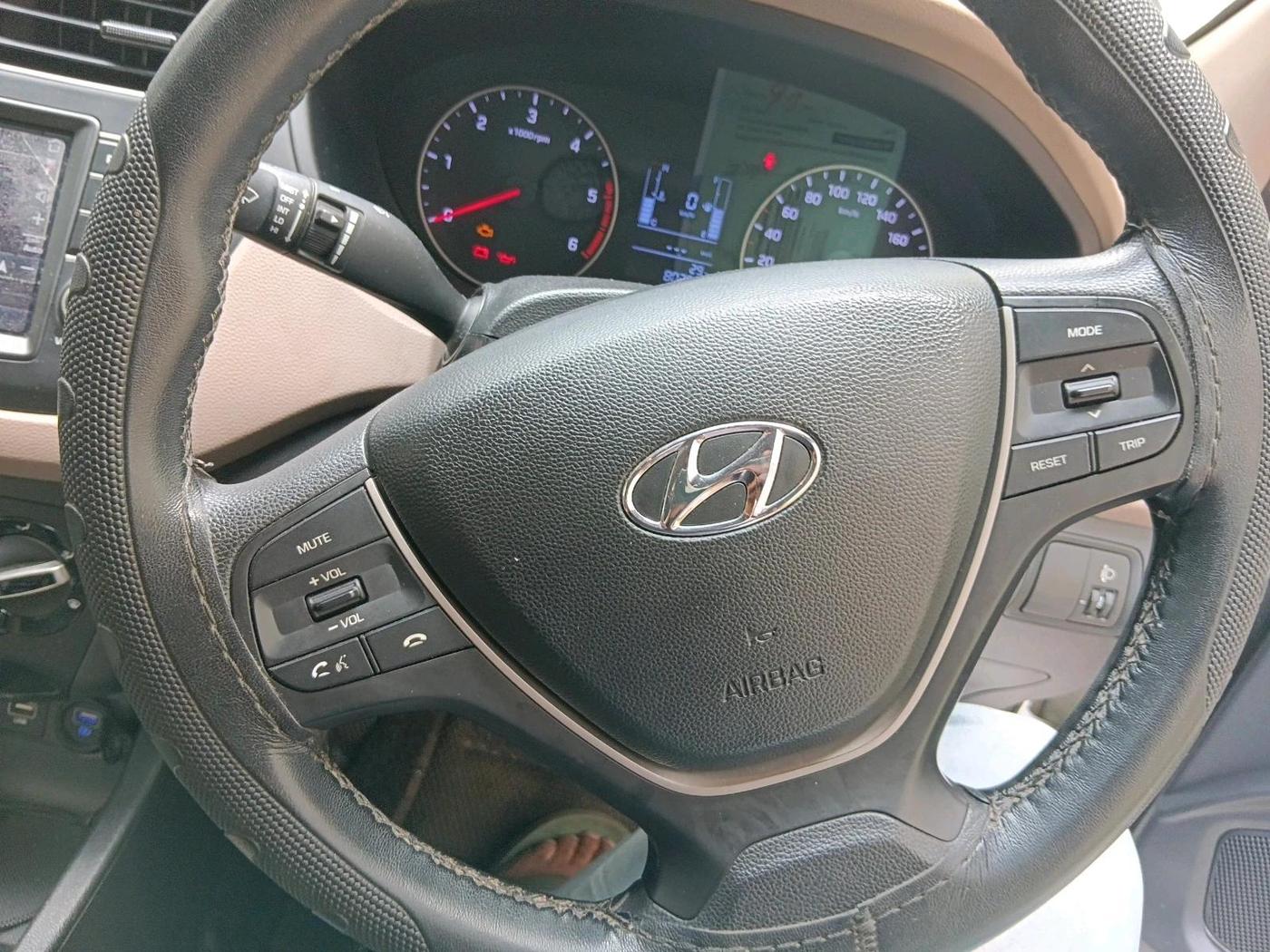 2019 Hyundai Elite i20 SPORTZ PLUS 1.4 CRDI, Diesel, Manual, 80,255 km, interior