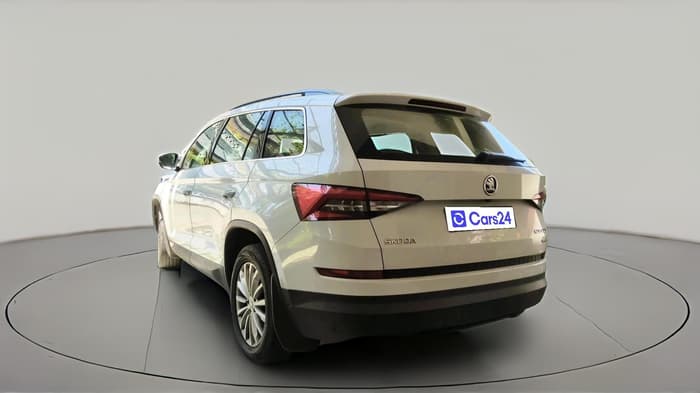 2017 Skoda Kodiaq STYLE 2.0 TDI 4X4 AT, Diesel, Automatic, 1,43,364 km, exterior