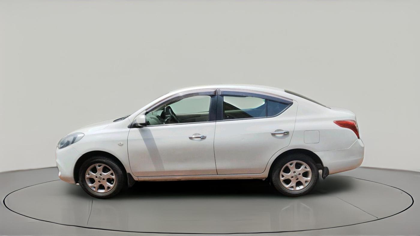 2014 Renault Scala RXL DIESEL, Diesel, Manual, 1,53,525 km, exterior
