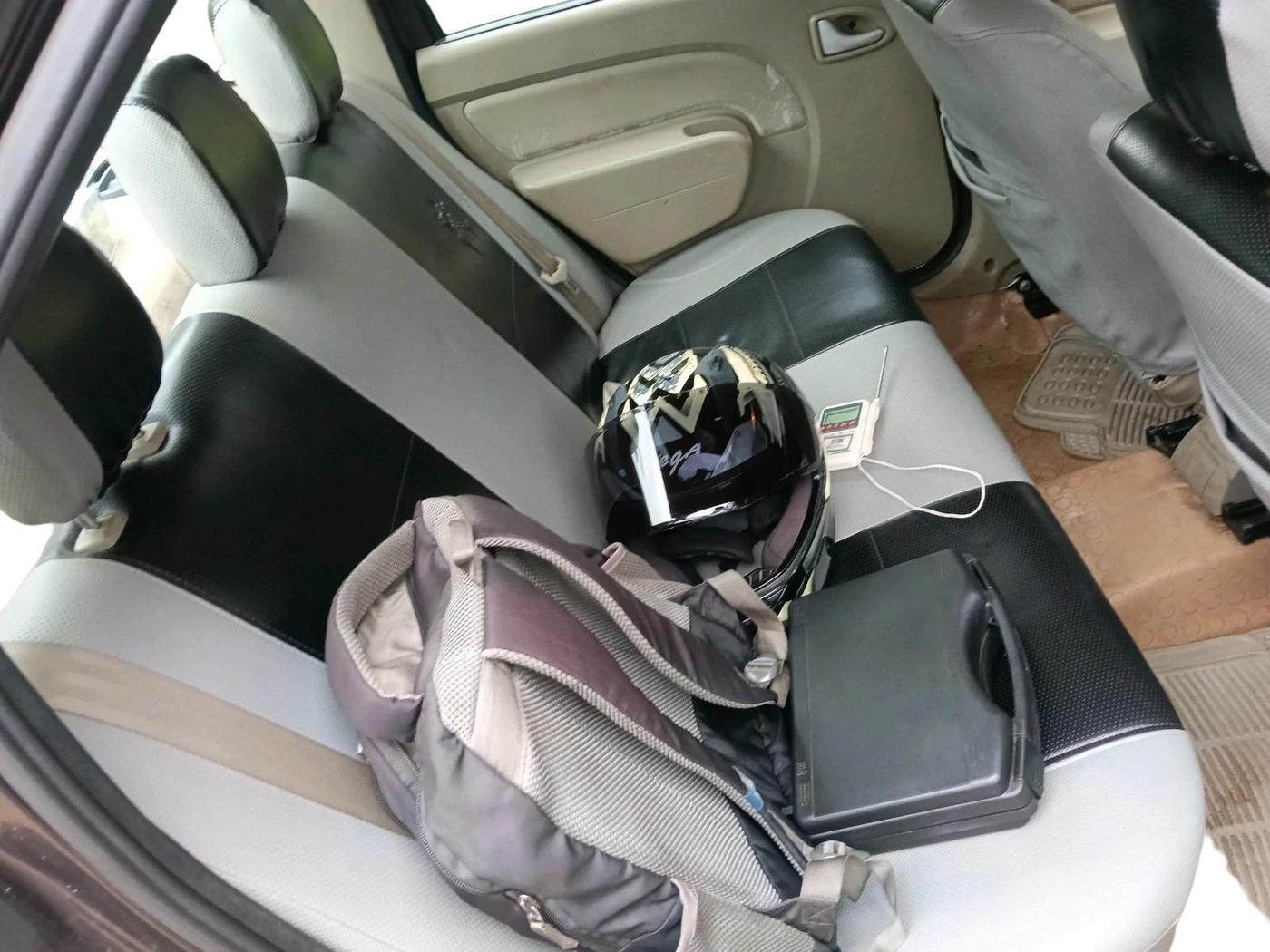 2011 Mahindra Verito 1.5 D4 BS III, Diesel, Manual, 1,15,317 km, interior