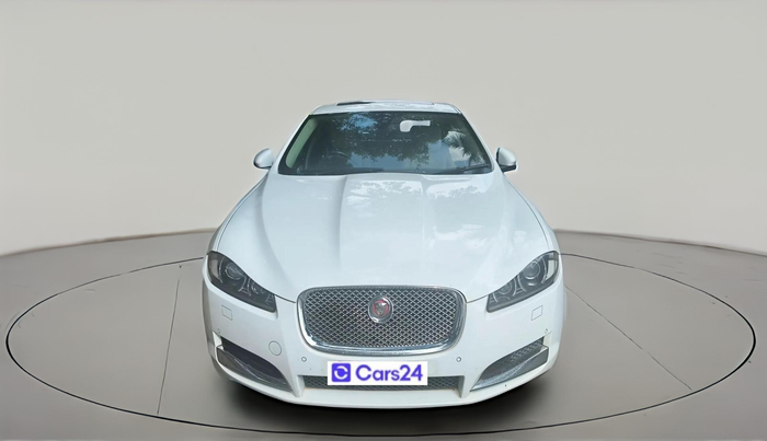 2014 Jaguar XF 2.2 DIESEL, Diesel, Automatic, 1,02,053 km, exterior
