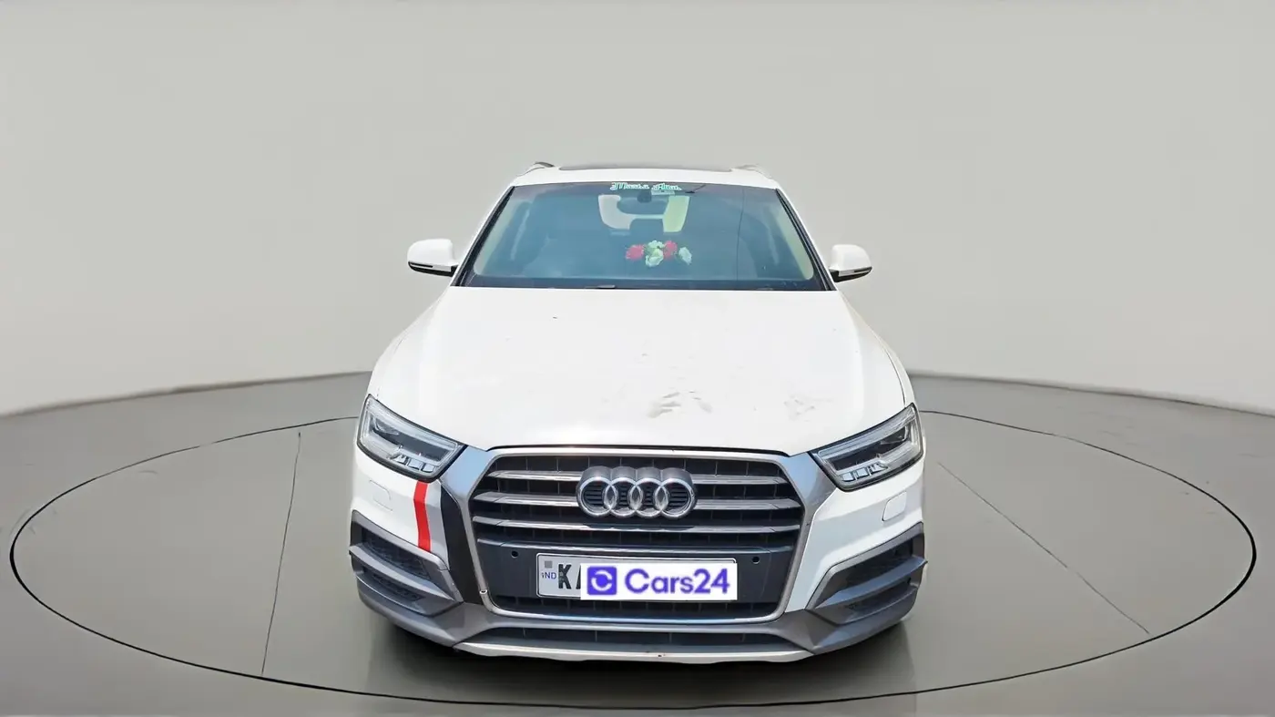 2018 Audi Q3 35 TDI Quattro, Diesel, Automatic, 75,293 km, exterior