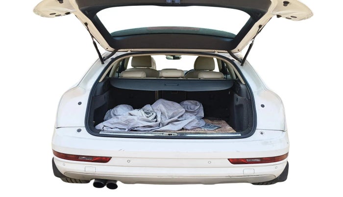 2018 Audi Q3 35 TDI Quattro, Diesel, Automatic, 75,293 km, exterior