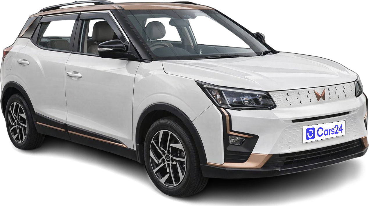 2024 Mahindra XUV400 - SUV - Electric - Automatic - ₹9.50 lakh