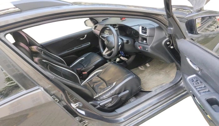 2016 Honda BR-V 1.5L I-VTEC V CVT, Petrol, Automatic, 67,219 km, interior