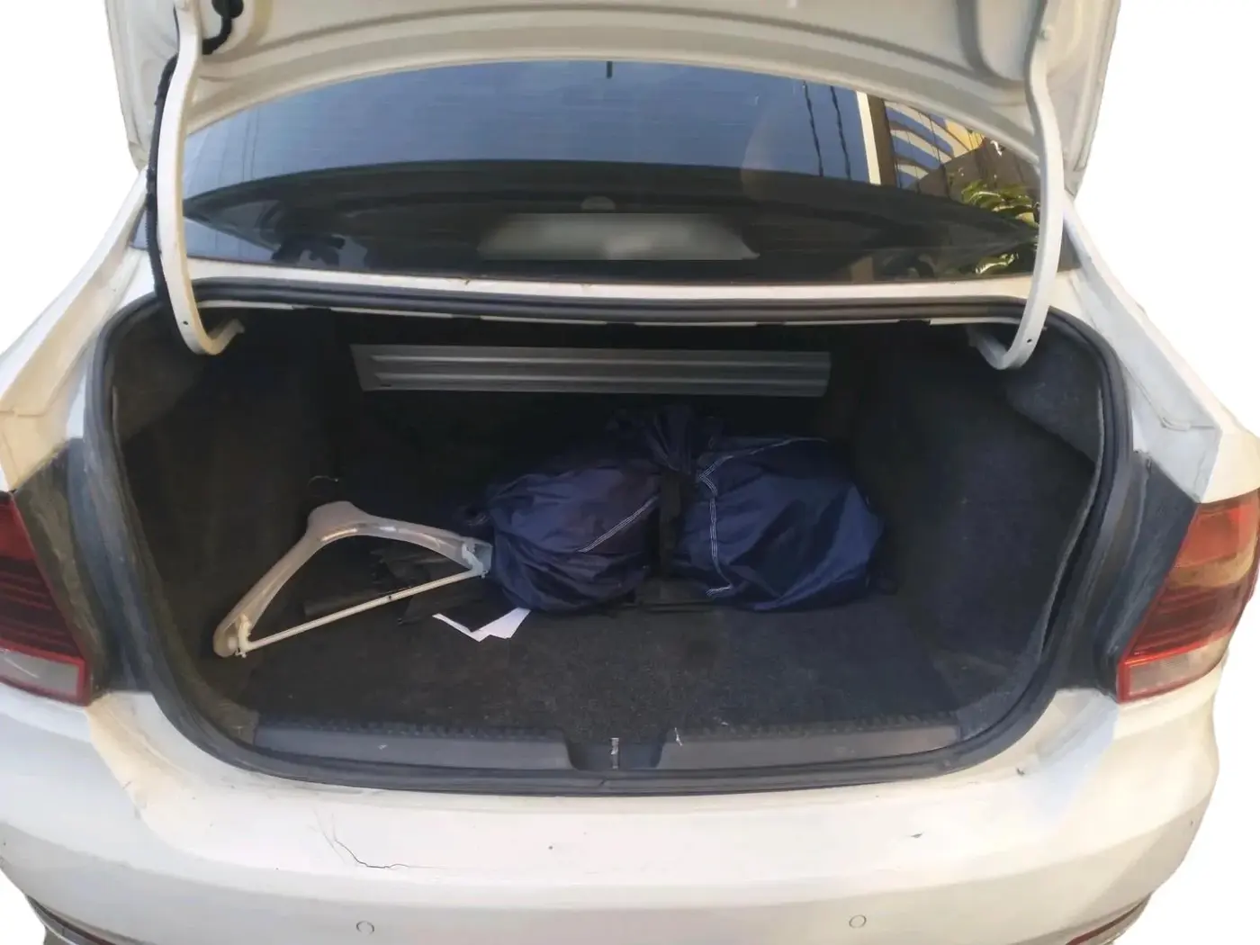 2018 Volkswagen Vento HIGHLINE PLUS 1.5 AT 16 ALLOY, Diesel, Automatic, 1,17,191 km, exterior