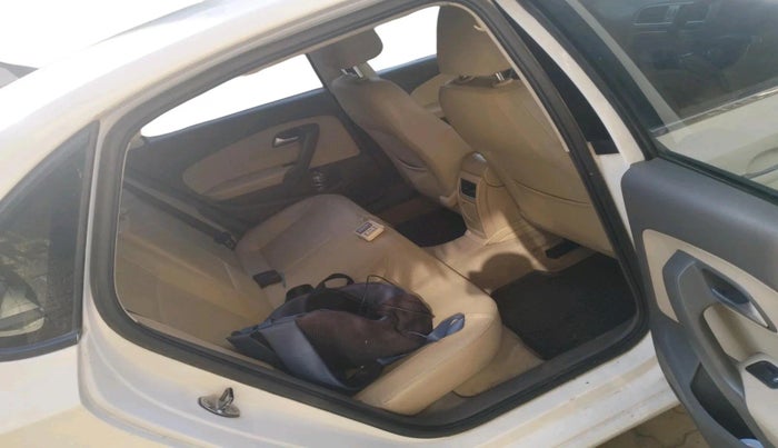 2018 Volkswagen Vento HIGHLINE PLUS 1.5 AT 16 ALLOY, Diesel, Automatic, 1,17,191 km, interior