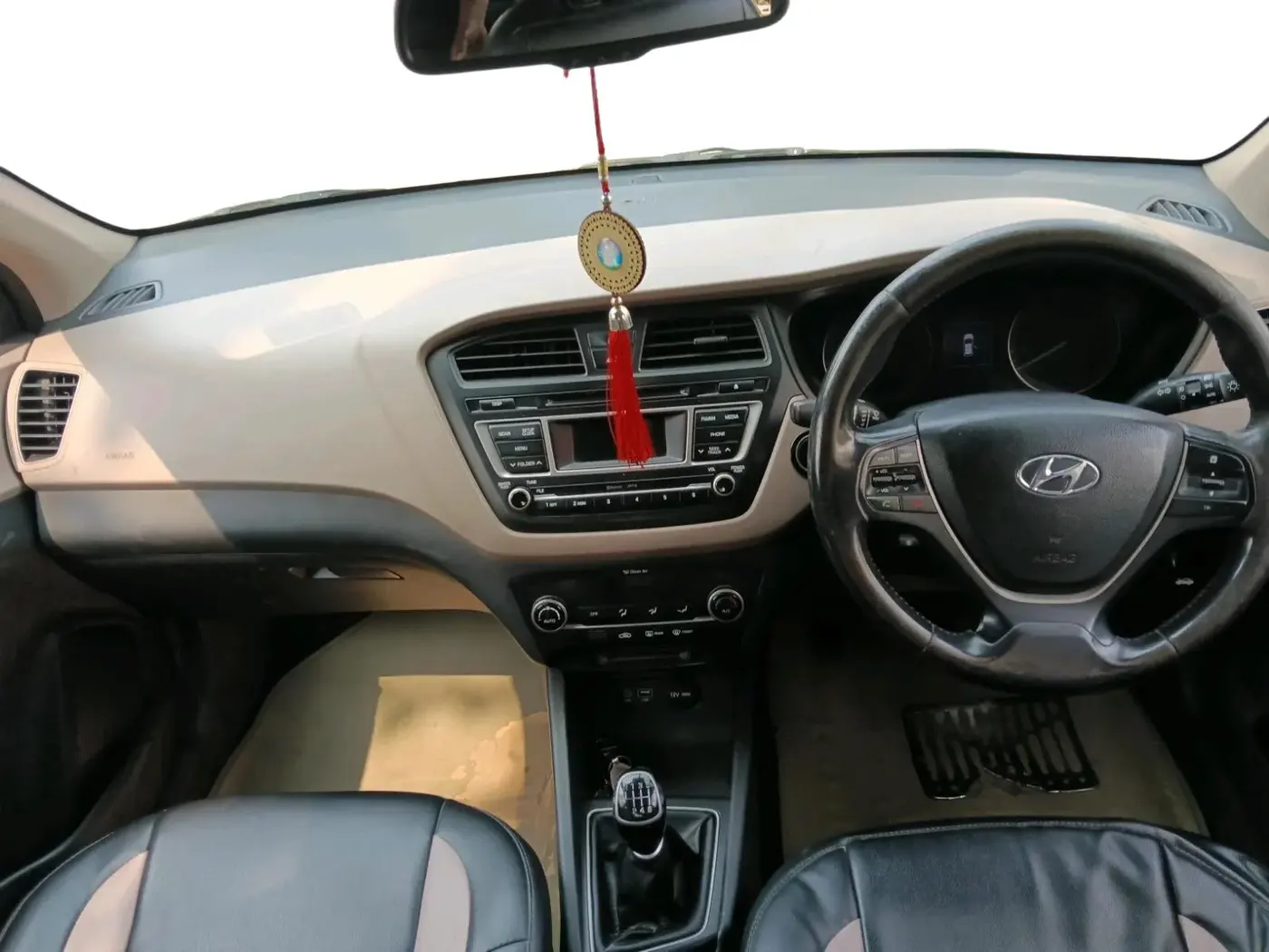 2015 Hyundai Elite i20 ASTA 1.4 CRDI, Diesel, Manual, 2,03,500 km, interior