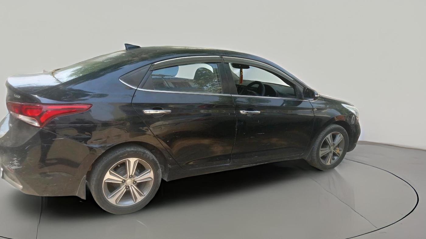 2018 Hyundai Verna 1.6 SX (O) CRDI MT, Diesel, Manual, 2,61,162 km, exterior