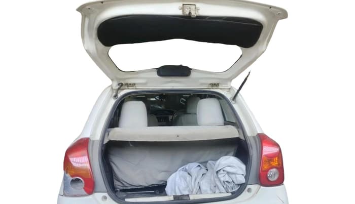 2014 Toyota Etios Liva GD, Diesel, Manual, 2,67,704 km, exterior