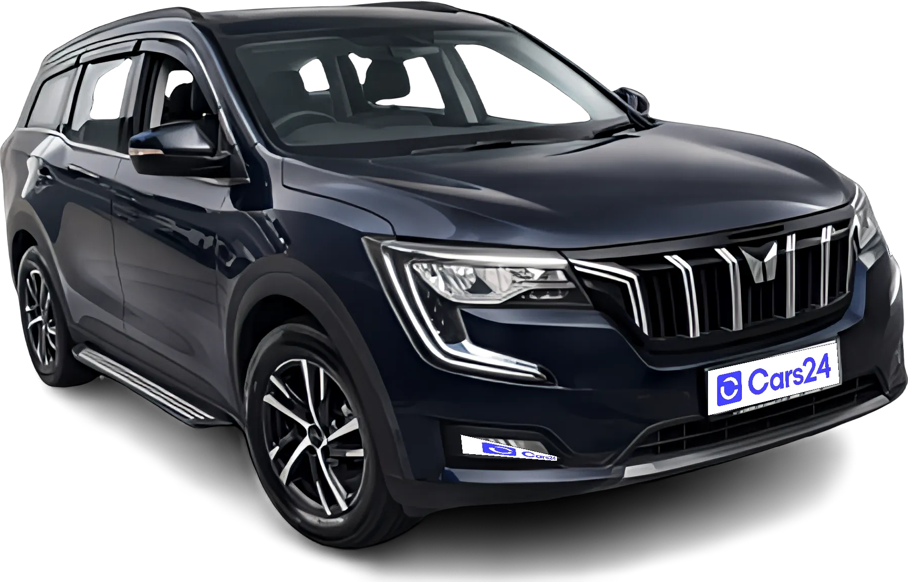 2022 Mahindra XUV700 - SUV - Petrol - Manual - ₹14.50 lakh