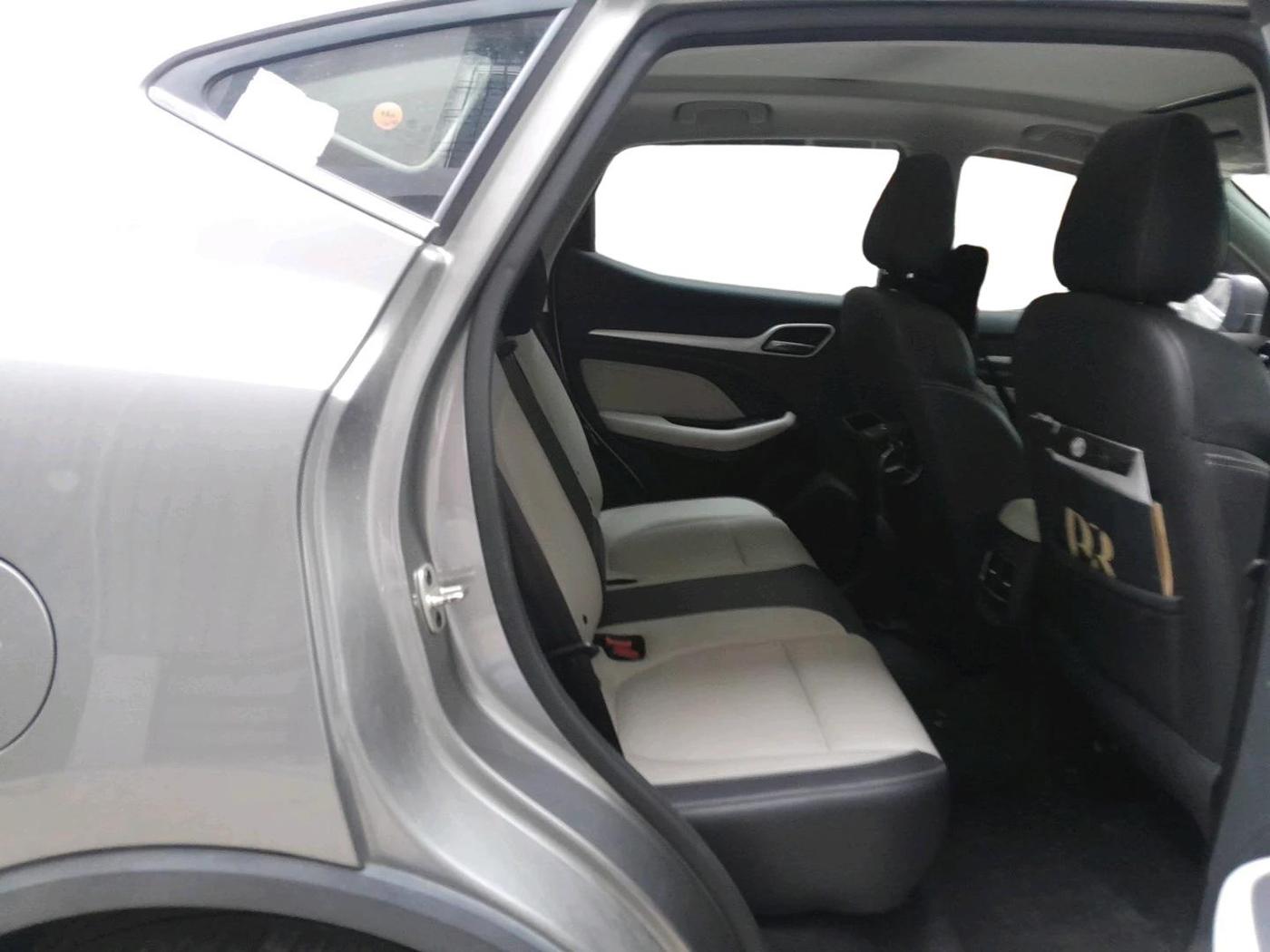 2022 MG ASTOR SHARP EX 1.5 MT, Petrol, Manual, 37,156 km, interior