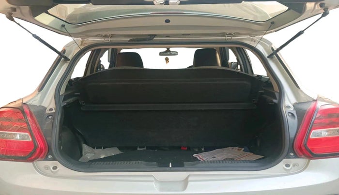2020 Maruti Swift VXI, Petrol, Manual, 55,682 km, exterior