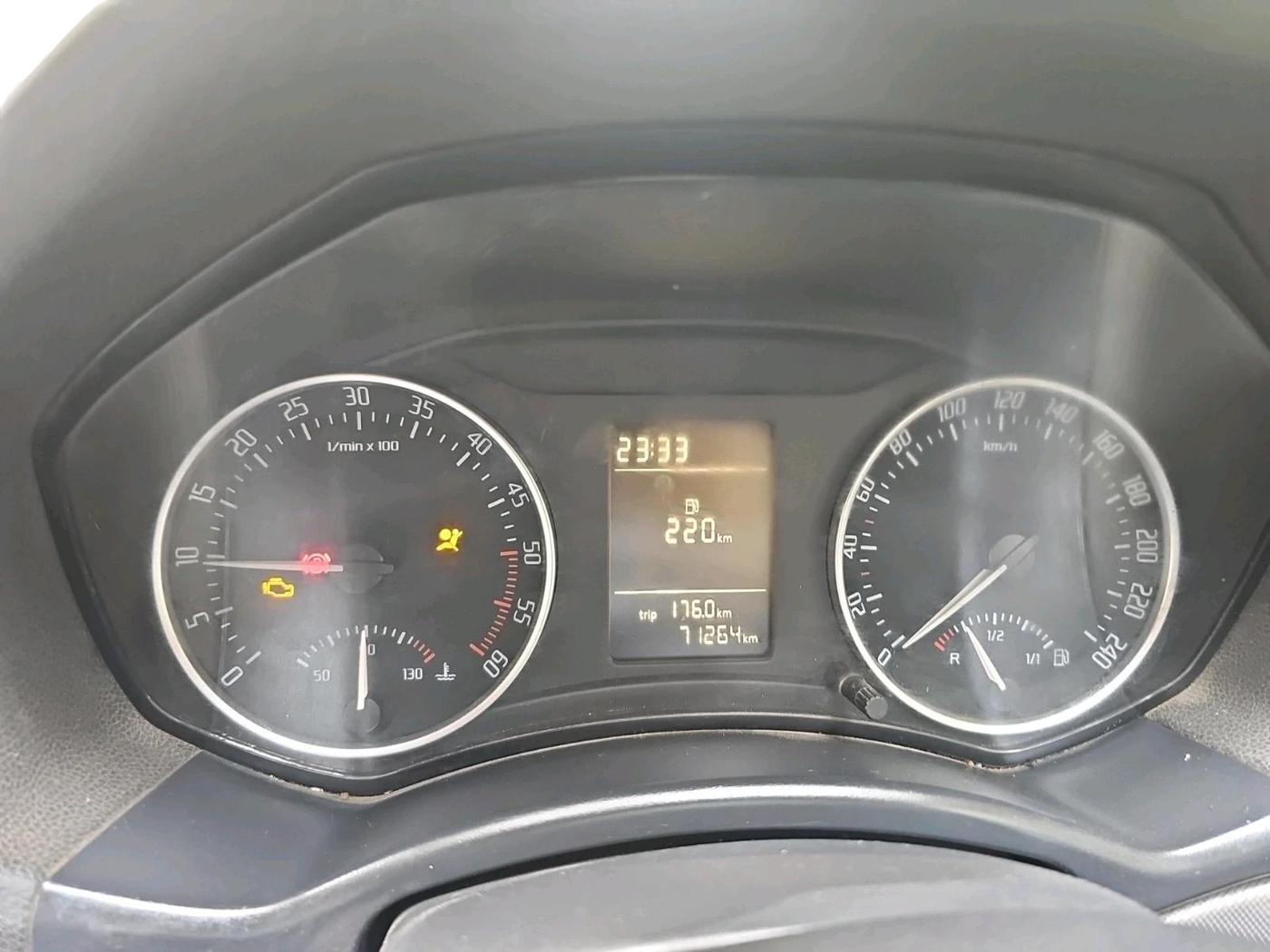 2012 Skoda Laura AMBIENTE 1.9 TDI MT, Diesel, Manual, 71,264 km, interior