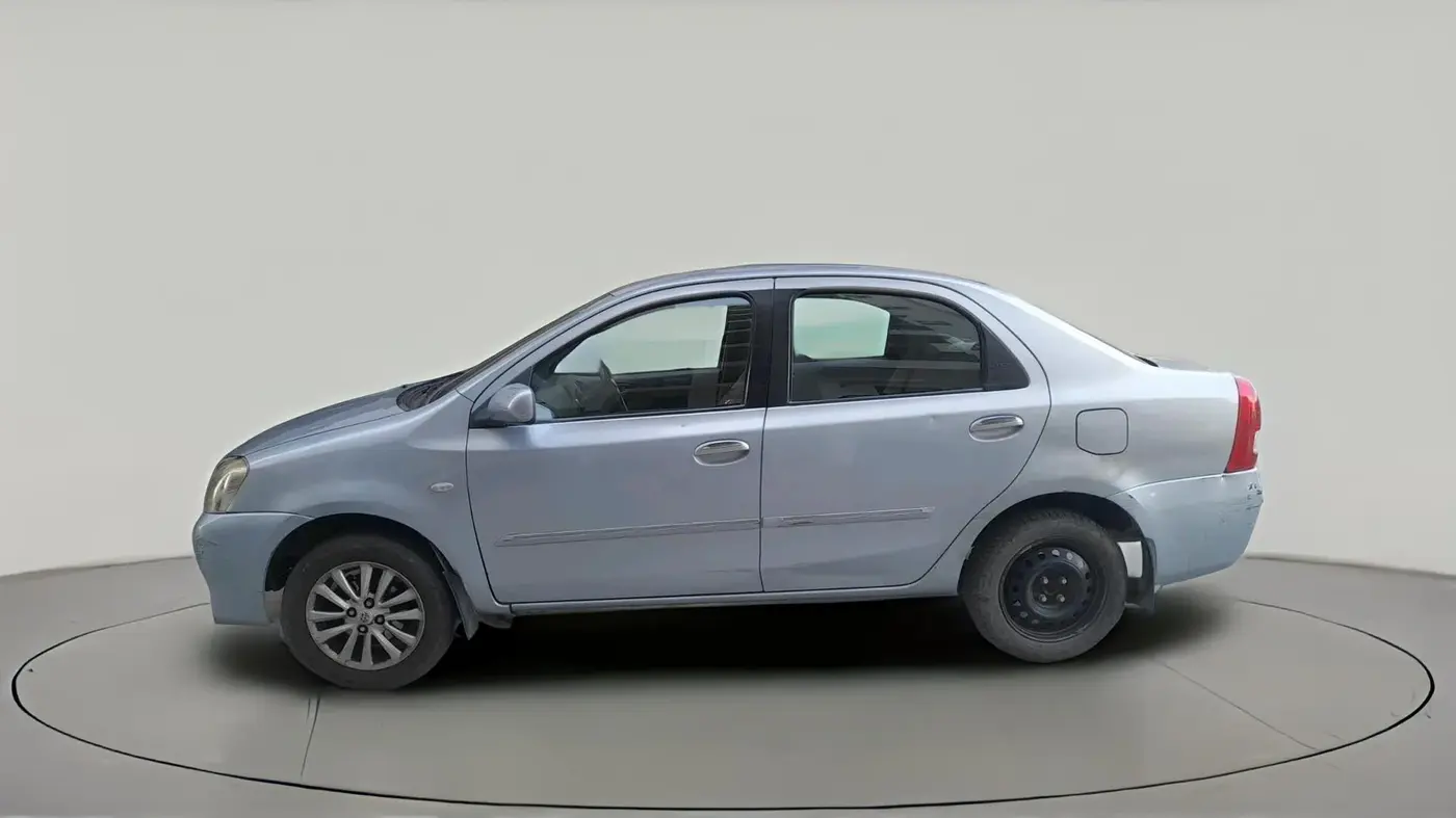 2011 Toyota Etios V, Petrol, Manual, 74,402 km, exterior