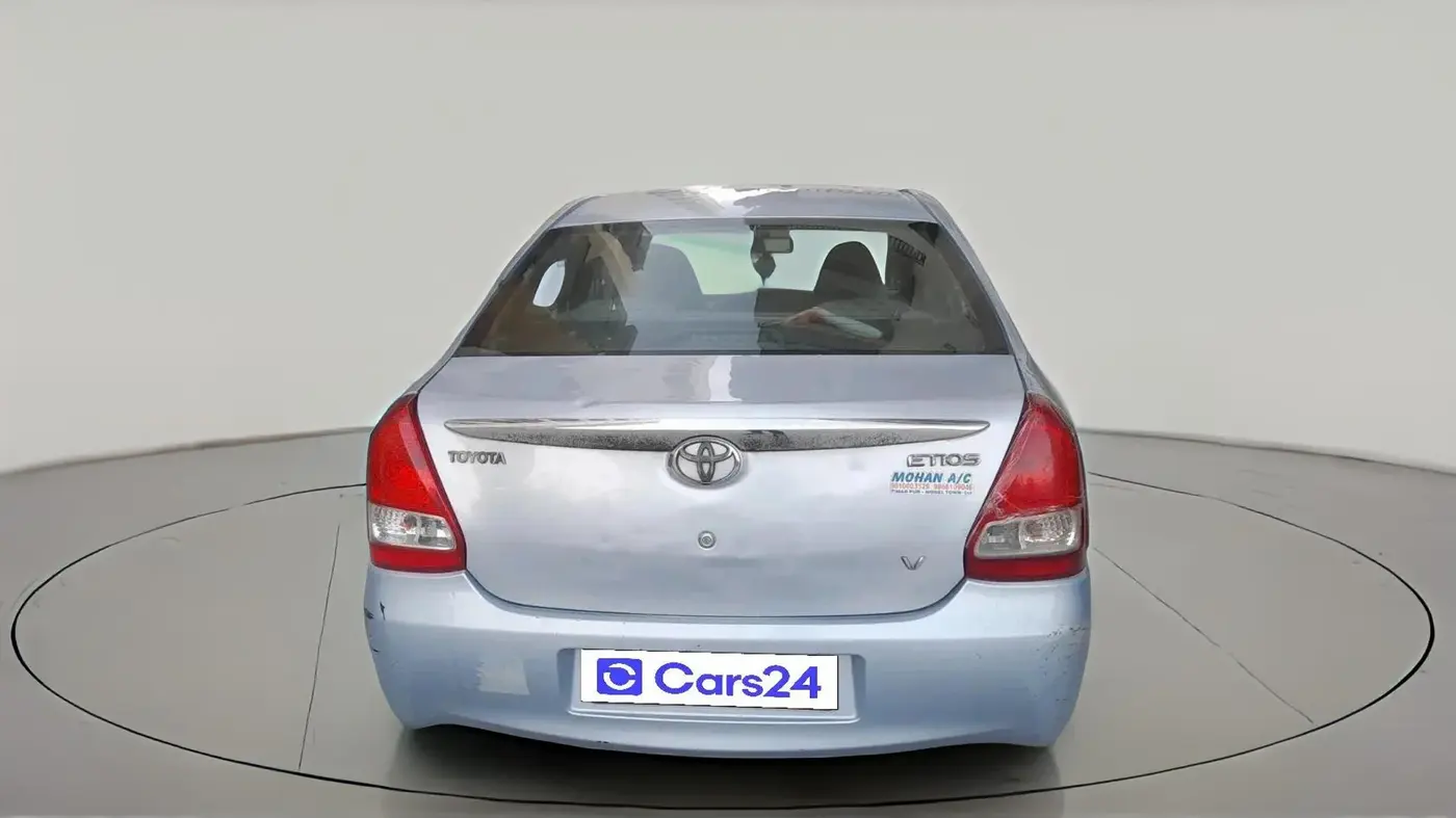 2011 Toyota Etios V, Petrol, Manual, 74,402 km, exterior