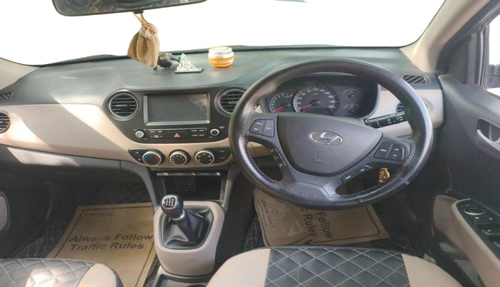 2017 Hyundai Xcent SX 1.2, Petrol, Manual, 1,48,546 km, interior