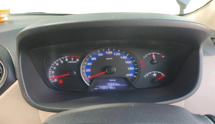 2017 Hyundai Xcent SX 1.2, Petrol, Manual, 1,48,546 km, interior