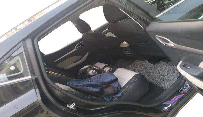 2024 MG ASTOR Select 1.5 CVT (Ivory), Petrol, Automatic, 16,256 km, interior