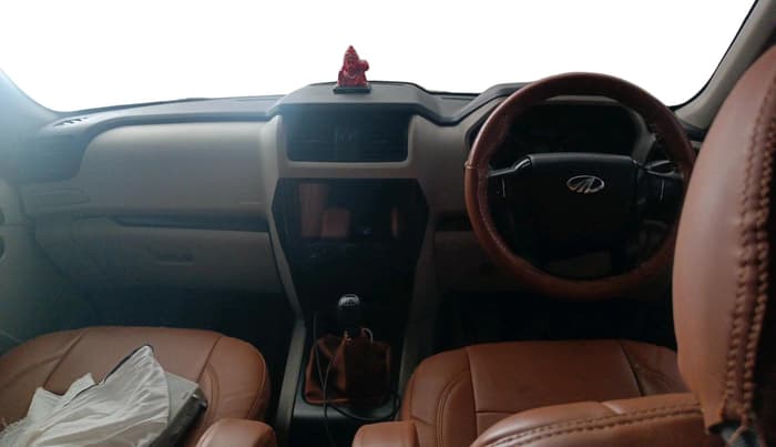 2021 Mahindra Scorpio S5, Diesel, Manual, 1,04,498 km, interior