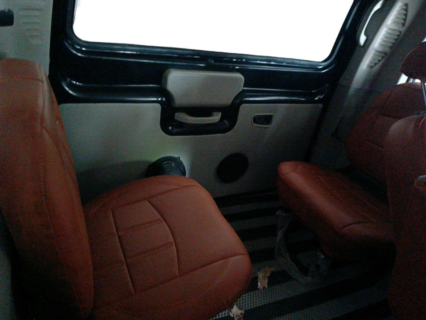 2021 Mahindra Scorpio S5, Diesel, Manual, 1,04,498 km, interior
