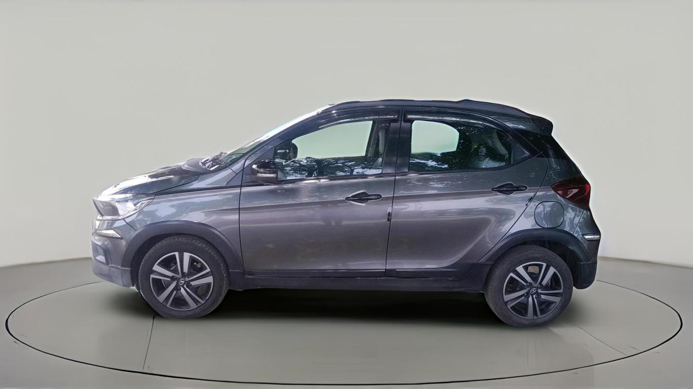 2021 Tata TIAGO NRG XZ AMT, Petrol, Automatic, 33,986 km, exterior