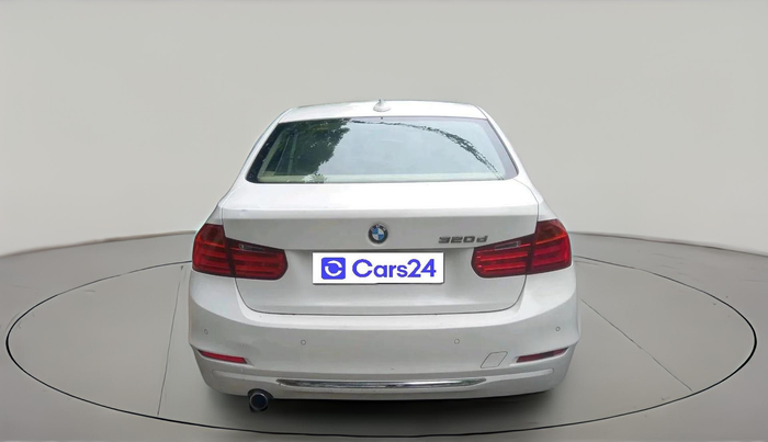 2015 BMW 3 Series 320D LUXURYLINE, Diesel, Automatic, 70,533 km, exterior