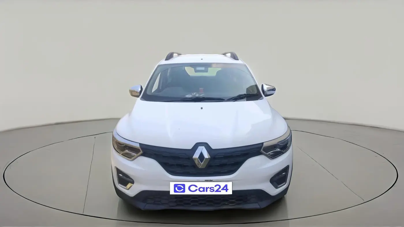 2024 Renault TRIBER RXE MT, Petrol, Manual, 44,105 km, exterior